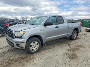 Toyota Tundra 5.7L 8 2010
