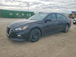 Nissan Altima 2.5L 4 2020