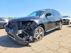 Nissan Pathfinder 3.5L 6 2020