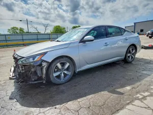 Nissan Altima 2.5L 4 2021