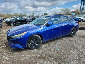 Hyundai Elantra 2.0L 4 2021