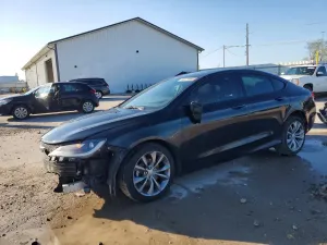 Chrysler 200 2.4L 4 2015