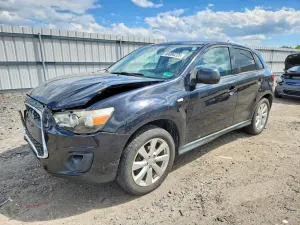 Mitsubishi Outlander 2.0L 4 2015