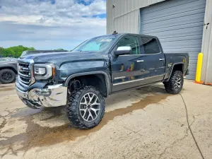 GMC Sierra 5.3L 8 2018