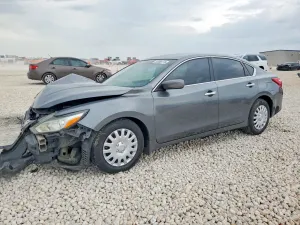 Nissan Altima 2.5L 4 2016