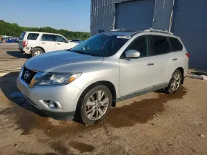 Nissan Pathfinder 3.5L 6 2015