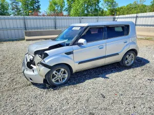 Kia Soul 2.0L 4 2010