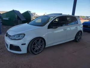 Volkswagen Golf 2.0L 4 2012