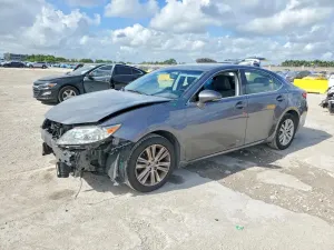 Lexus ES 3.5L 6 2015
