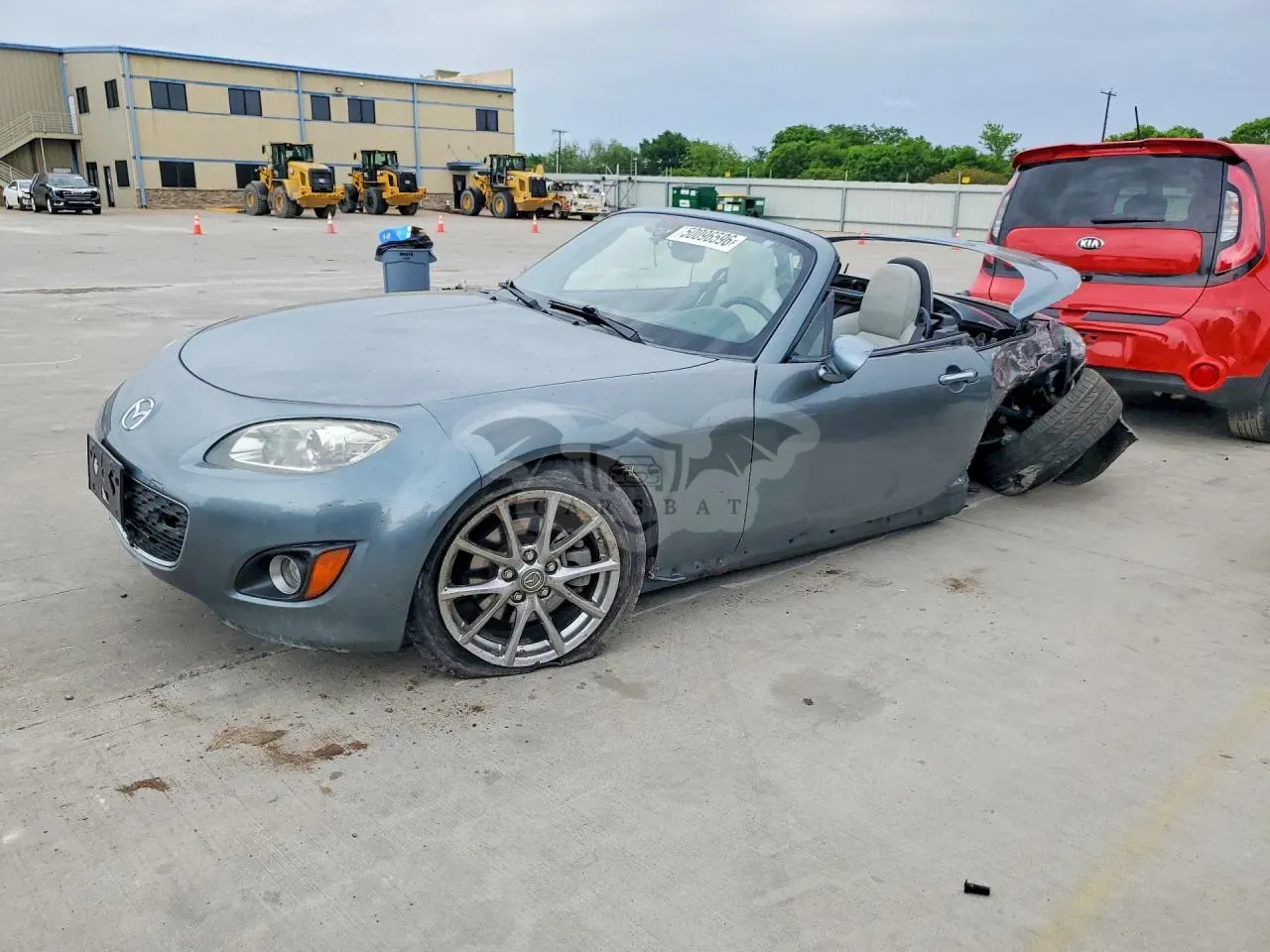 Mazda MX-5 (Miata) 2.0L 4 2011