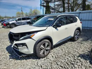 Nissan Rogue 2.5L 4 2021