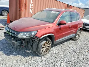 Volkswagen Tiguan 2.0L 4 2013
