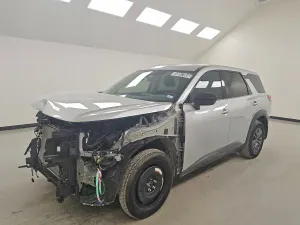 Nissan Pathfinder 3.5L 6 2025