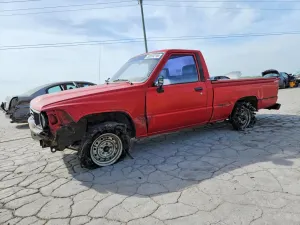 Toyota Hilux 2.4L 4 1986