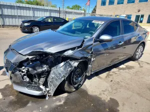 Nissan Altima 2.5L 4 2019