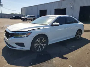 Volkswagen Passat 2.0L 4 2022