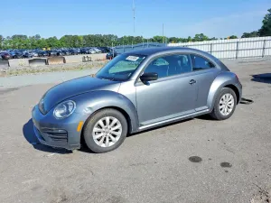 Volkswagen Beetle 1.8L 4 2017