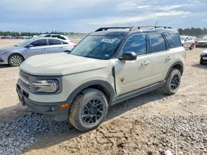Ford Bronco 2.0L 4 2024