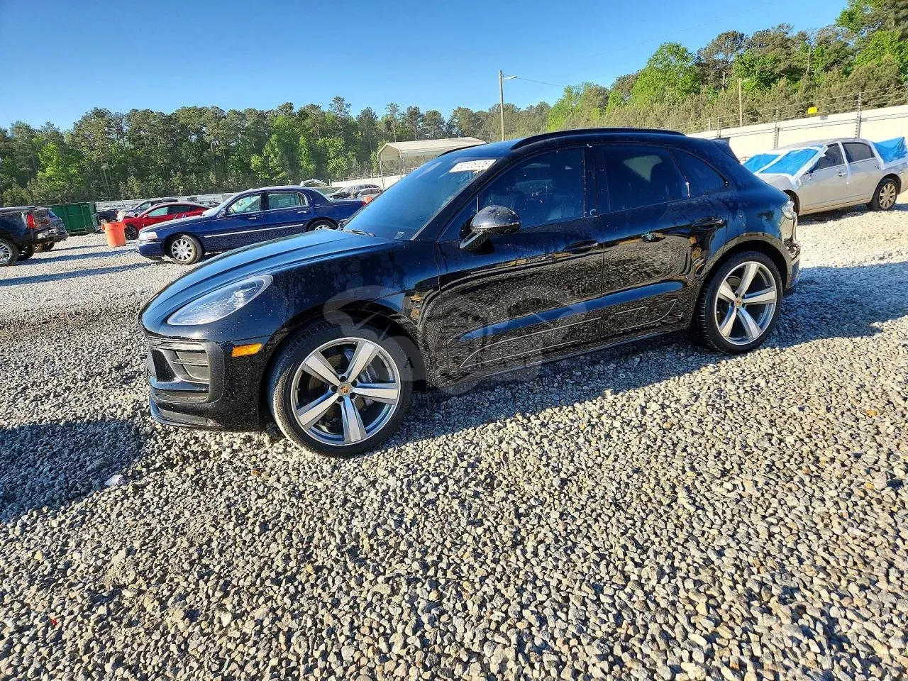 Porsche Macan 2.0L 4 2022