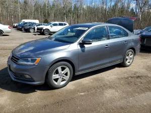 Volkswagen Jetta 2L 4 2015