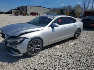 Volvo S90 2.0L 4 2018