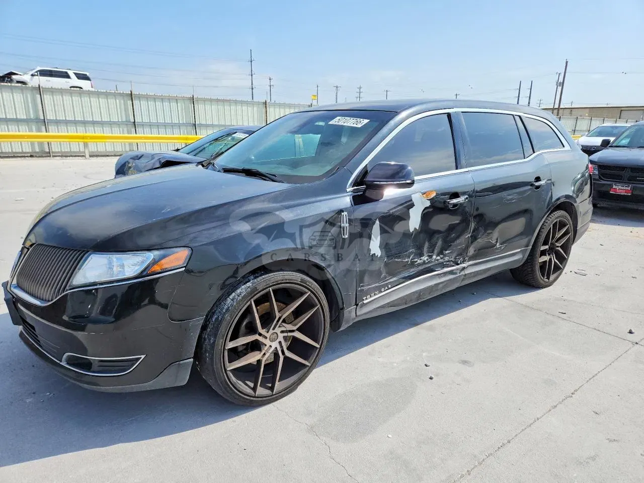 Lincoln MKT 3.7L 6 2015