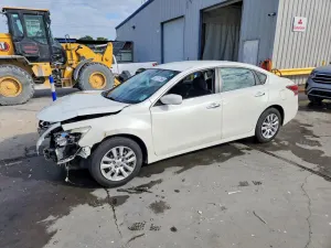 Nissan Altima 2.5L 4 2015