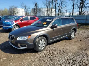 Volvo XC70 3.0L 6 2013