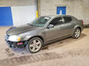 Dodge Avenger 2.4L 4 2013