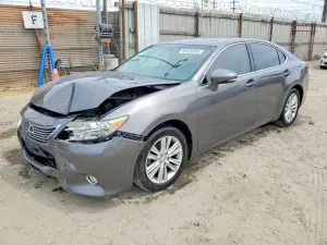 Lexus ES 3.5L 6 2015