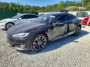 Tesla Model S 2018