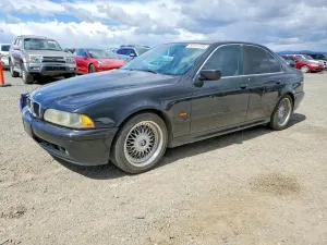 BMW 5 Series 2.5L 6 2001
