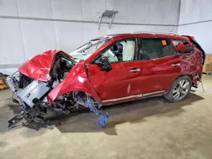 Nissan Pathfinder 3.5L 6 2015