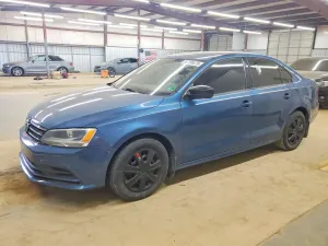 Volkswagen Jetta 1.4L 4 2016