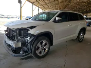 Toyota Highlander 3.5L 6 2015