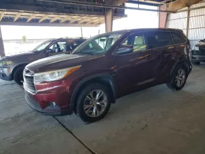 Toyota Highlander 3.5L 6 2015