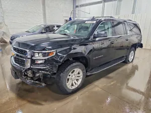 Chevrolet Suburban 5.3L 8 2017