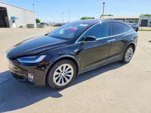 Tesla Model X 2019