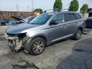 Mitsubishi Outlander 2.4L 4 2017