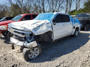 Chevrolet Silverado 1500 C1500 LT 2.7L 4 2023