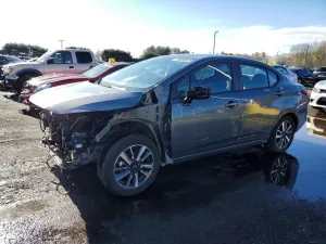 Nissan Versa 1.6L 4 2025