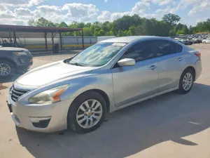 Nissan Altima 2.5L 4 2015