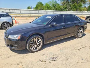 Audi A8 4.0L 8 2015