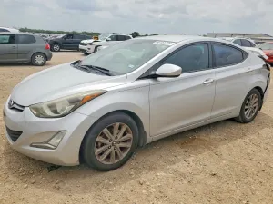 Hyundai Elantra 1.8L 4 2015