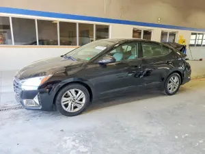 Hyundai Elantra 2.0L 4 2020