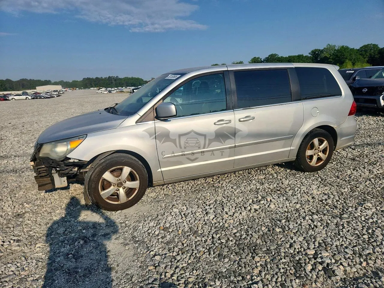 Volkswagen Routan 3.8L 6 2010