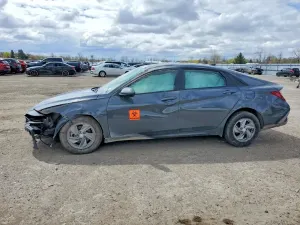 Hyundai Elantra 2.0L 4 2025