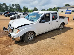 Nissan Frontier 4.0L 6 2011