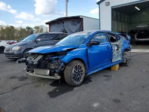 Nissan Sentra 2.0L 4 2025