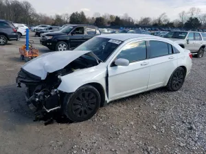 Chrysler 200 3.6L 6 2013